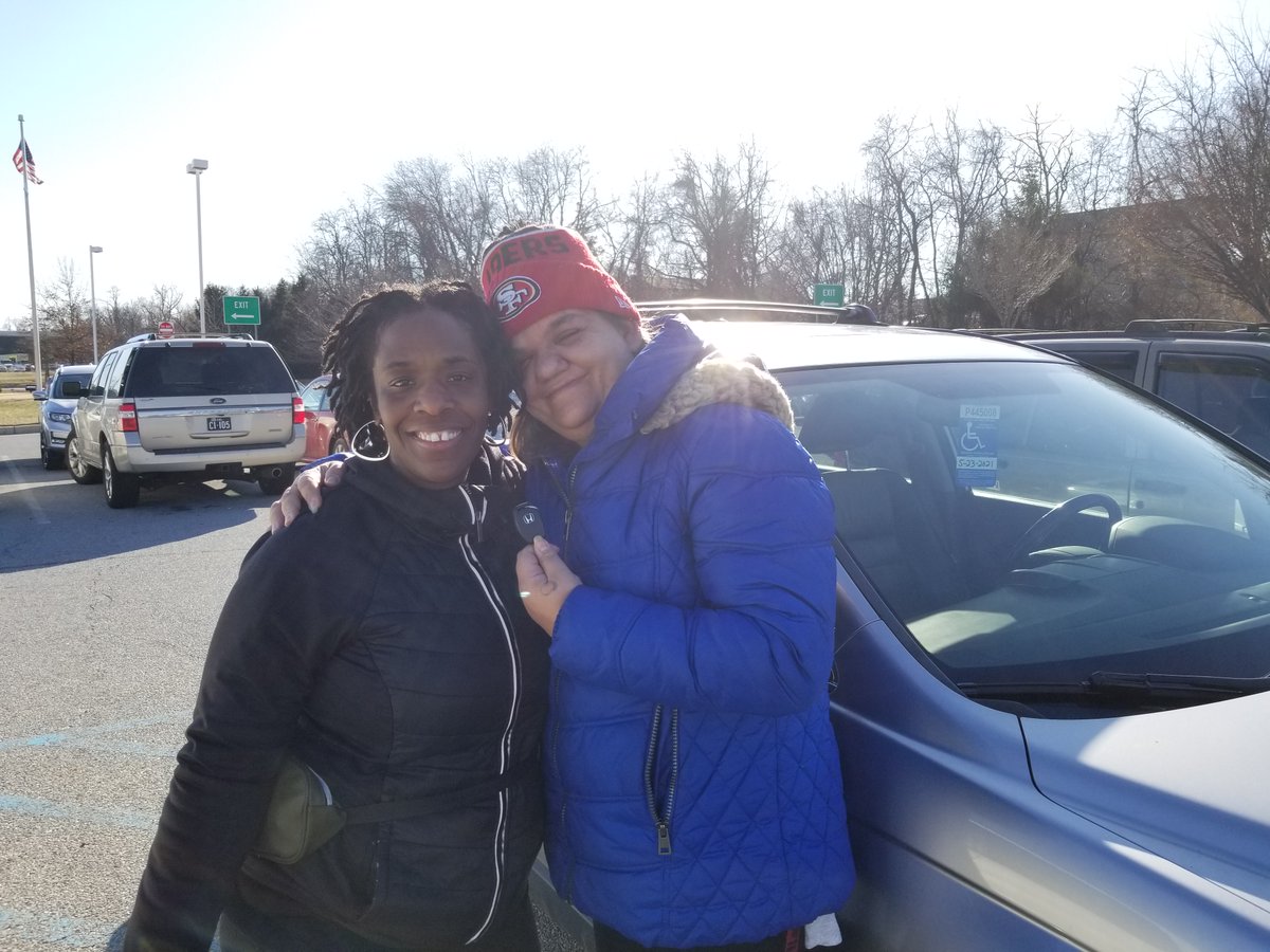 FamilyPromiseDE's tweet photo. With her many disabilities, Jessica struggled to live on her own while taking care of her special needs daughter. With nowhere to go that was suitable for a child, Jessica came to Family Promise NNCC. 

https://t.co/UBA3MpZfyF - Click here to read about Jessica's journey home. https://t.co/YAaUHzzeuS