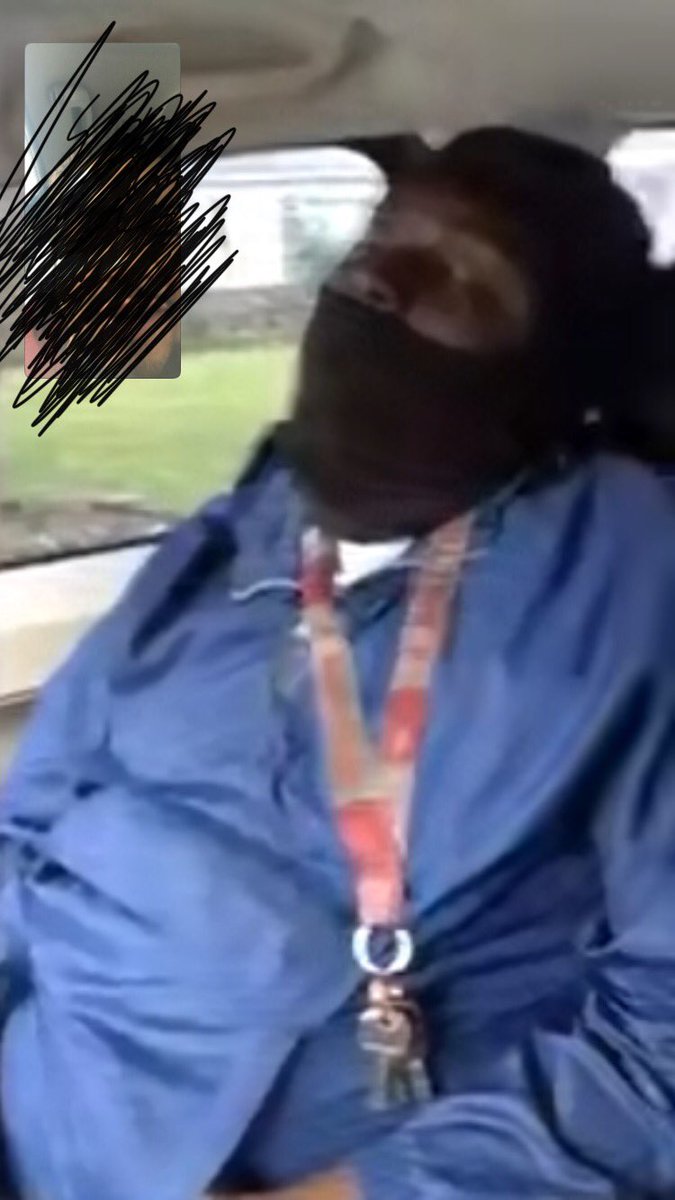 Thee_Ace_Boogie's tweet photo. When you trapping hard but you need a cat nap 
#TrapNap https://t.co/aXYAMvhxjc