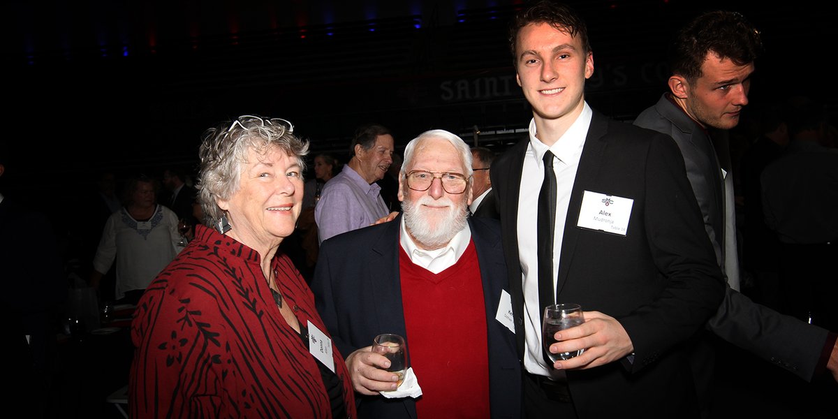 Saint Mary's Hoops tweet media