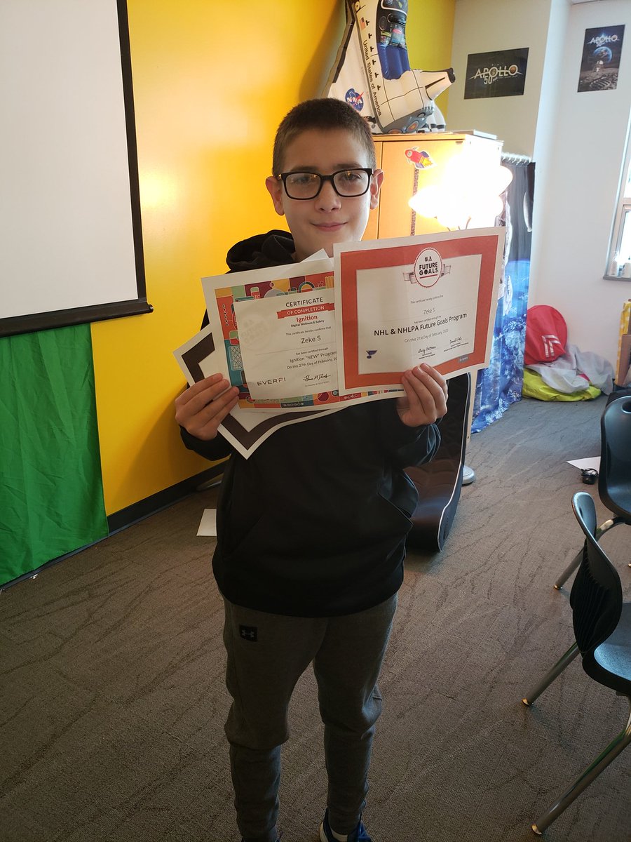 This kid has been killing it in <a href="/EVERFIK12/">EVERFIK12</a>, achieving certification in Future Goals (math AND science) as well as Ignition! Way to go above and beyond, Zeke! #sjsdgate #WEareSJSD #oggrizzlies