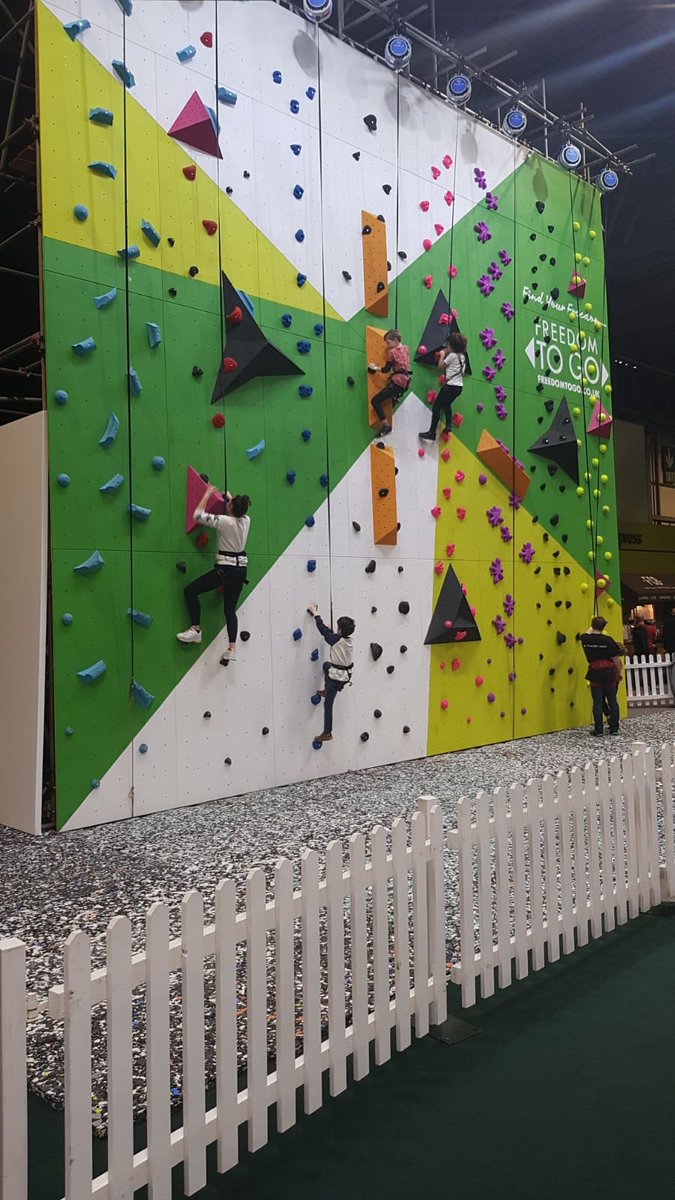 OutdoorActives's tweet photo. Hi everyone! We’re back after a #busy few weeks! Spent a week in #Birmingham manning an indoor #climbingwall for the Caravan and Camping show, have been testing #buoyancyaids and chopping a lot of #firewood!!

#angleseyhour https://t.co/OgHq4ZsOJZ