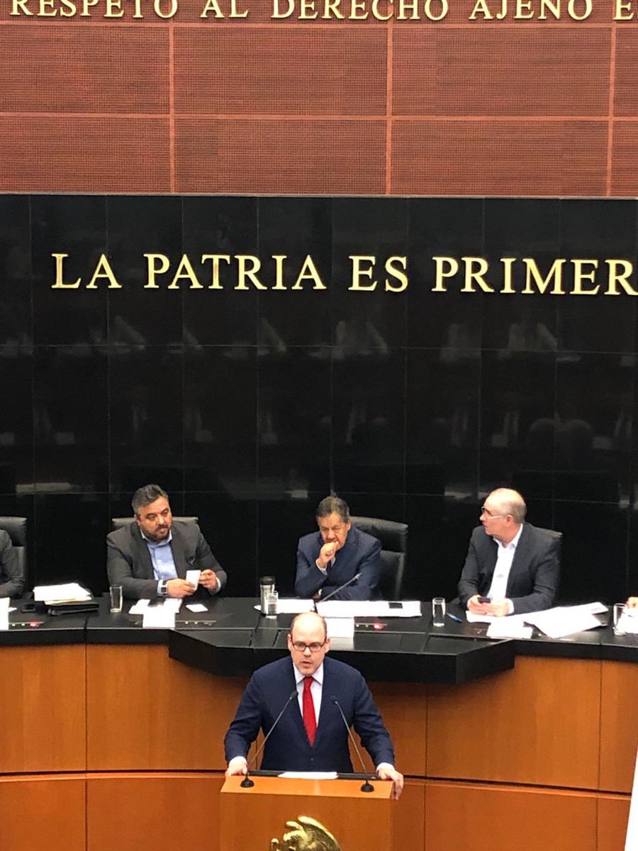 melizaldel's tweet photo. Hoy como @anpact presentamos ante el @senadomexicano la importancia de la #RenovaciónVehicular para fomentar la #SeguridadVial y #MedioAmbiente @CONCAMIN @cceoficialmx https://t.co/Dh960xOdVZ