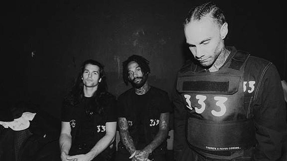 thenoise's tweet photo. Check It Out: Jason Butler (@mrjasonaalon) drops new rap-heavy solo single plus @FEVER333 track “Presence Is Strength” https://t.co/j10zlOyECn https://t.co/d5s3DQZmsd