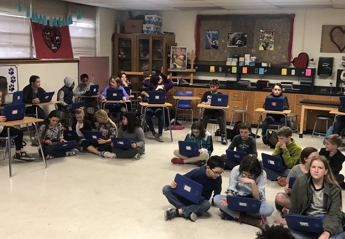 StappCassidy's tweet photo. Kahoot and combining 6th grade science classes HELP students prepare for an assessment. @LampasasMS #ThinkBigLISD https://t.co/nzgBJwwSXk