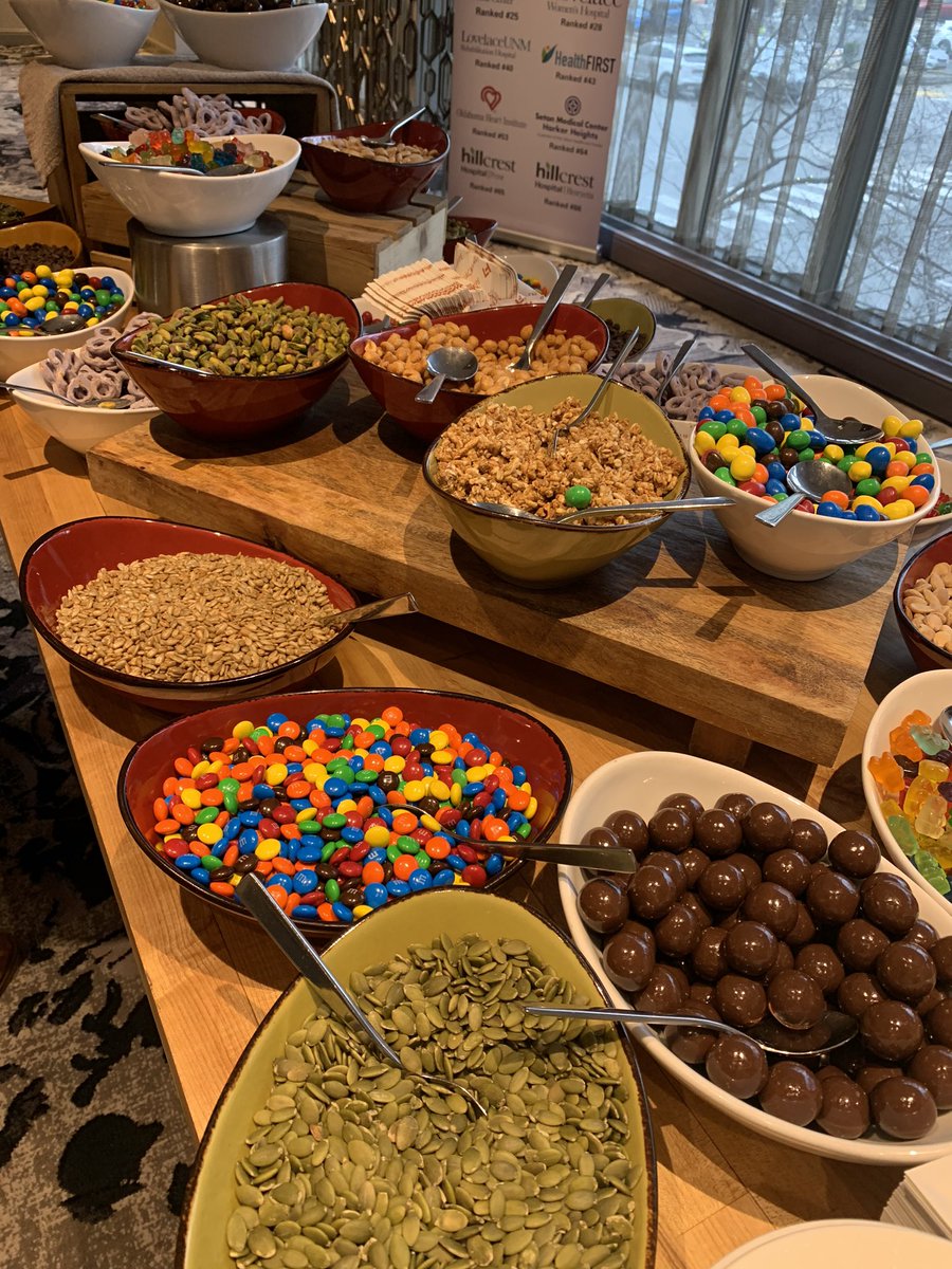 LLCoolJames512's tweet photo. A pregnant woman’s dream. 😍😍 https://t.co/qqgCgVIjsQ