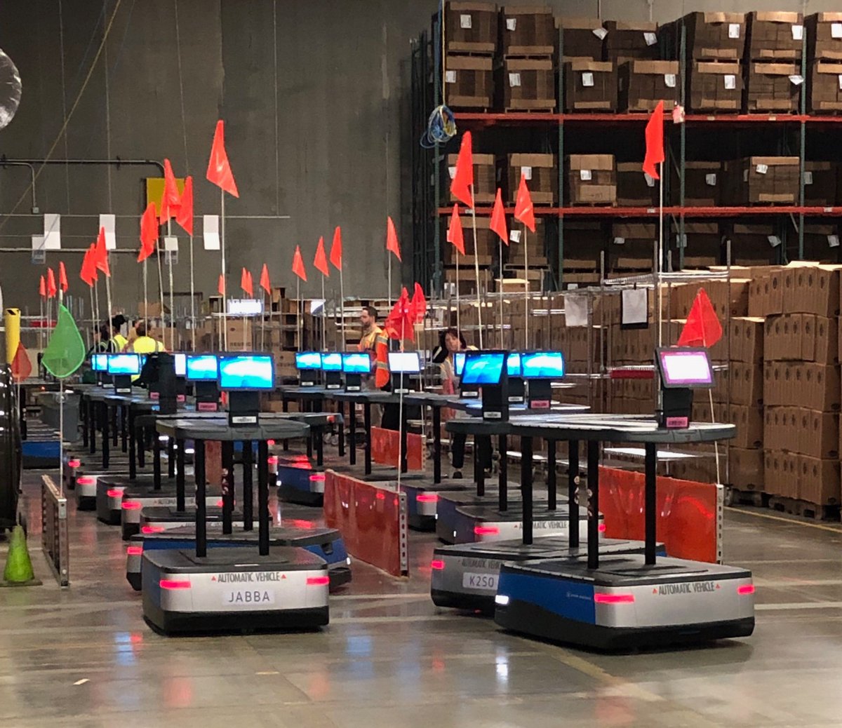 6riversystems's tweet photo. #HighJumpElevate Hear from the experts on how #robotics technology is being used to improve #supplychain performance. Be sure to catch #6river's Director of Partnerships @gcourtin on tomorrow's 11am panel: "10 things to know about robotics in supply chain" at Grand 14. https://t.co/QMoPTm4oEl