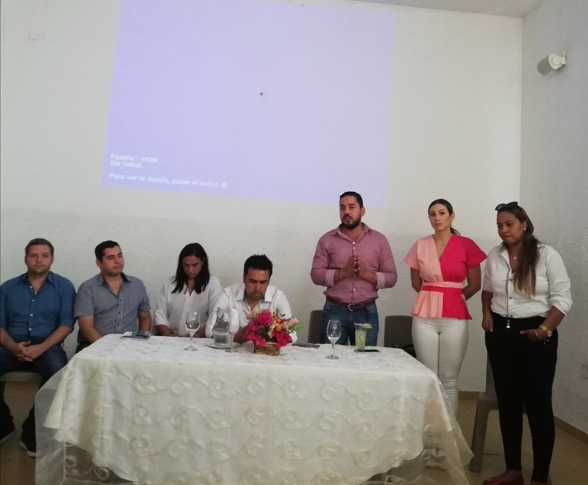 sanmichelle26's tweet photo. #Turismo |1a. reunión d empresarios turísticos, @MagiaVallenataV #EnsueñoGuajiro cámaras d comercio y entidades públicas del #Cesar y #LaGuajira para buscar unidad del territorio #Vallenato y lograr una región fuerte en #Turismo #TurismoMusical #turismocultural #TurismoSocial https://t.co/DjBX3bjvTd