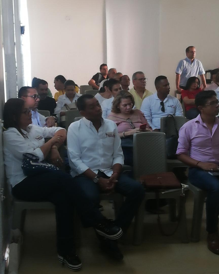 sanmichelle26's tweet photo. #Turismo |1a. reunión d empresarios turísticos, @MagiaVallenataV #EnsueñoGuajiro cámaras d comercio y entidades públicas del #Cesar y #LaGuajira para buscar unidad del territorio #Vallenato y lograr una región fuerte en #Turismo #TurismoMusical #turismocultural #TurismoSocial https://t.co/DjBX3bjvTd