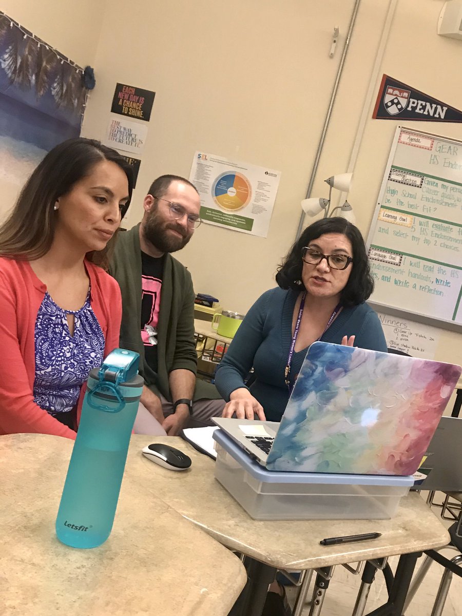 zamoranoteach's tweet photo. We presented today for the VILS Virtual Conference 🤓 Always happy to share our strategies for implementing #SEL schoolwide, along with how we’ve incorporated the new #chromebooks provided by @dpvils @SadlerMeansYWLA @MrHallYWLA @RitaFennelly @AustinISDSEL @GEARUPAustinISD https://t.co/XYOVeW8bJk