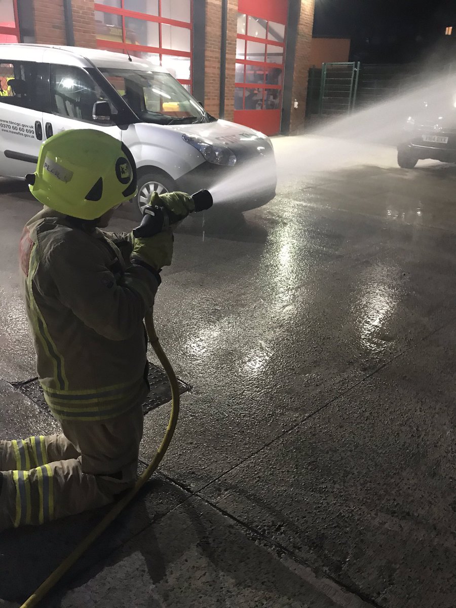daipugh1's tweet photo. Busy night at the station tonight  at Aberystwyth Fire station with the on call crew carrying out various drills and tests. Another good session... @GorsafS @daipugh1 @iamthebigmont @rowlandpenrhos @arjames268 @yasar_aydogmus @mattkarenrobert @mawwfire @mawwfire @Carwynsionthom1 https://t.co/j4kHOnds65