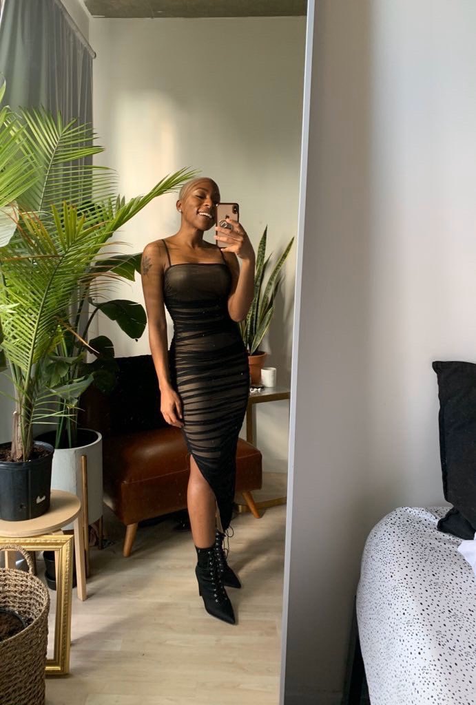 YLConnection's tweet photo. #YGCFeature Meet Olamide Noah! @o.modupeoluwa She’s originally from LA but residing in NY at the moment working in marketing in the civil rights space. This #YGCBabe has a passion for fashion, poetry, and managing talent. We asked her what she loves about being a Nigerian woman https://t.co/o7l67NPPSk