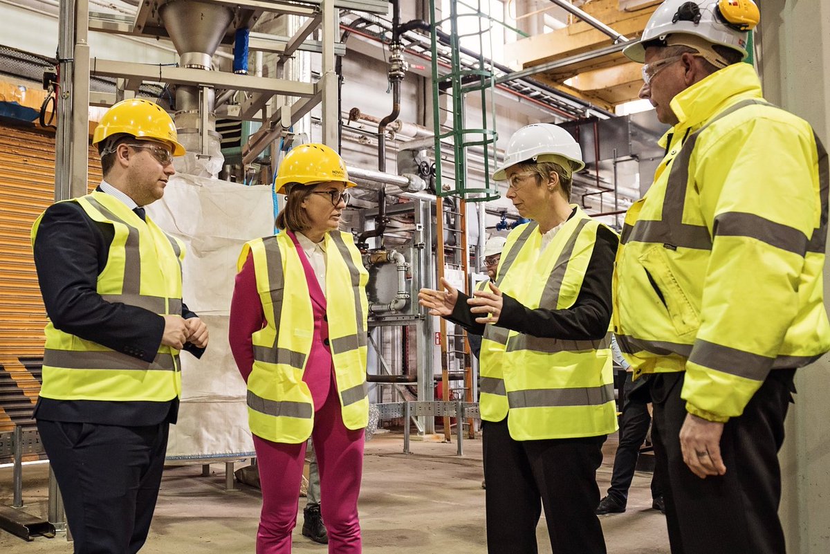 Also great to re-visit <a href="/NovaPangaea/">Nova Pangaea</a> - another manufacturer on Wilton developing technology to turn #Biomass into #Bioethanol.

This facility is at the cutting edge of innovation in the #biofuel sector, producing sustainable bioethanol without enzymes.