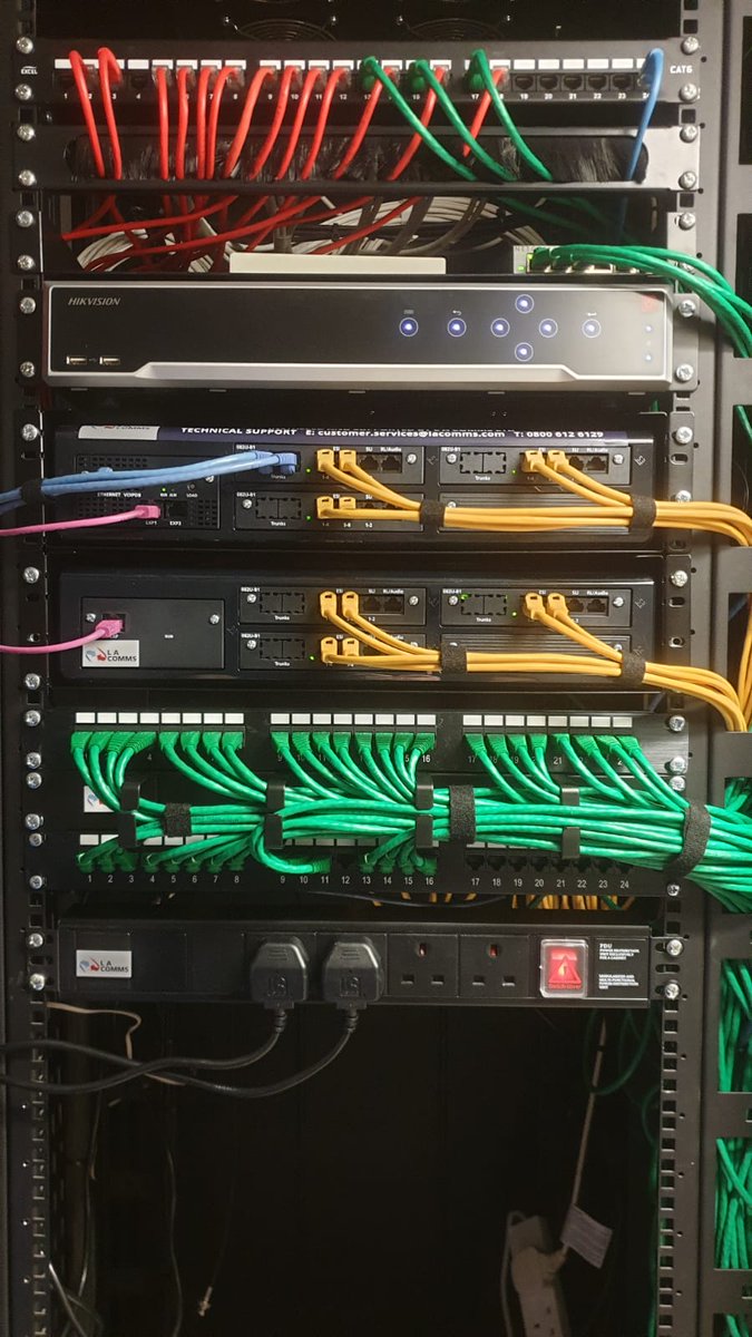 Great example of a tidy installation from our engineers today.
#pbx #telecoms #siptrunking