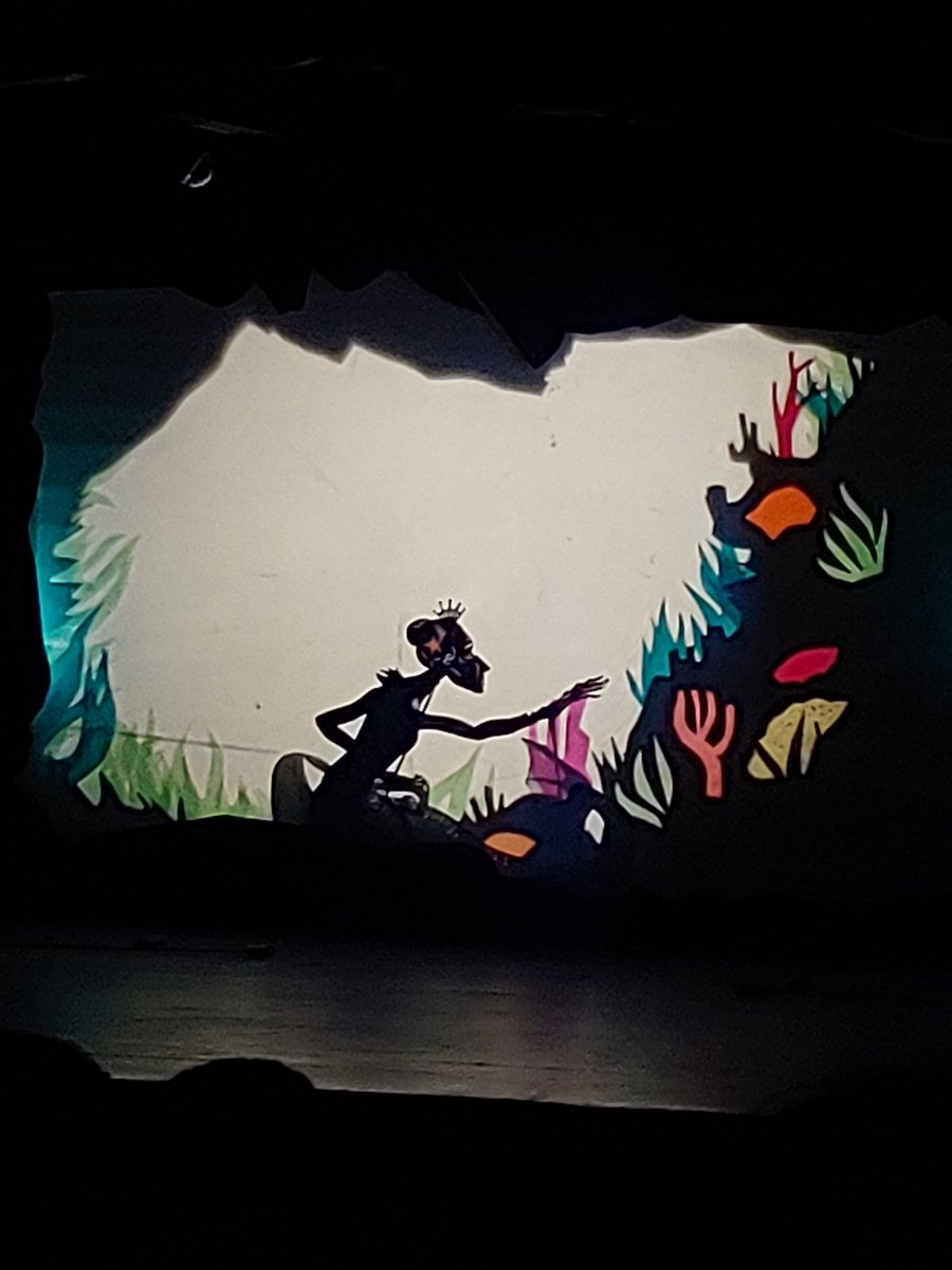 ShelbyBuzz's tweet photo. Great show at the Columbia Marionette https://t.co/fo6ZNmP6SV