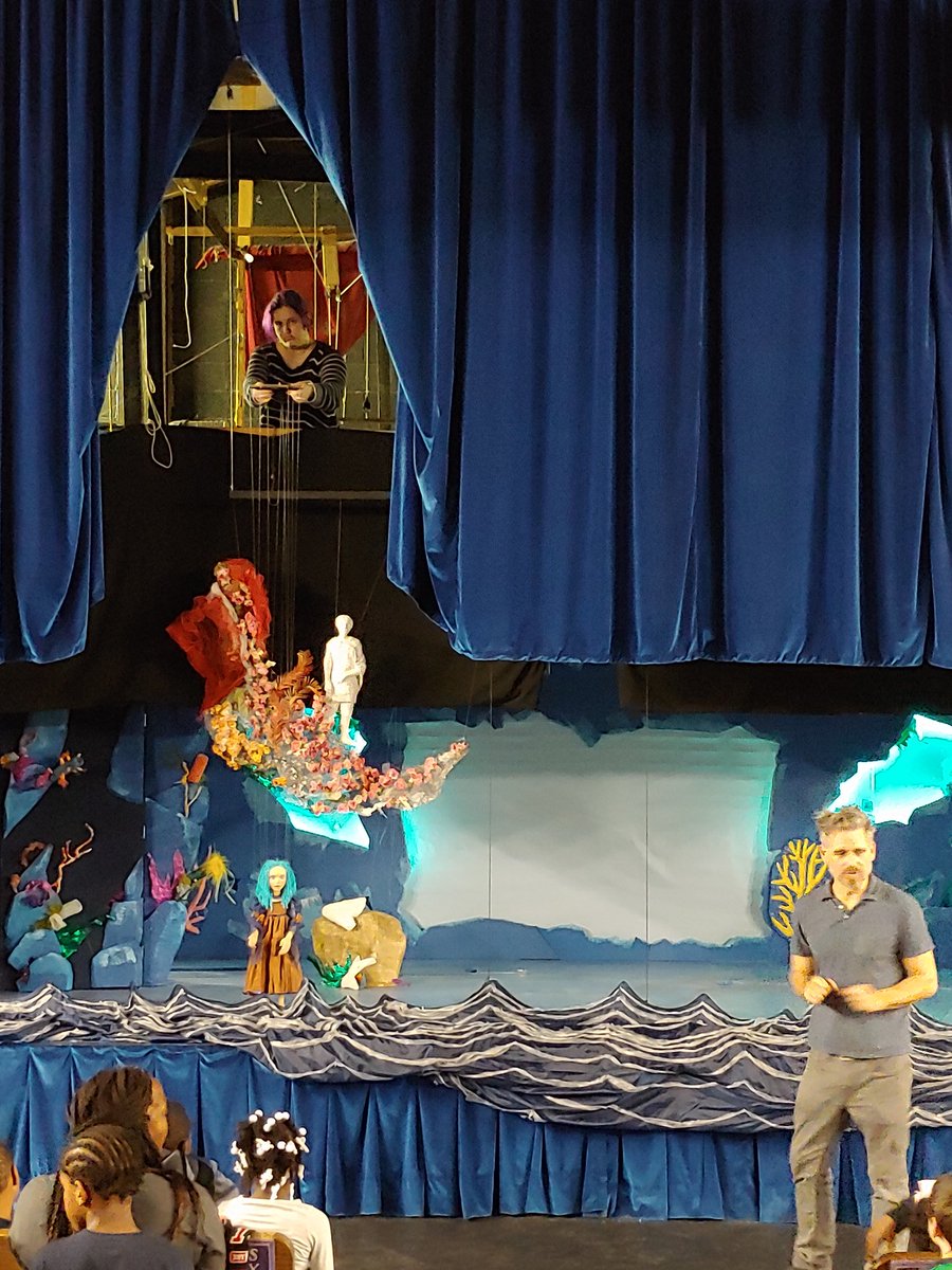 ShelbyBuzz's tweet photo. Great show at the Columbia Marionette https://t.co/fo6ZNmP6SV