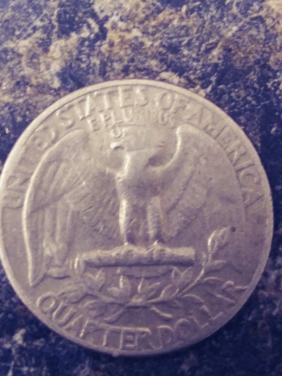 FunCoins's tweet photo. RT @Alicia85148624: How to tell what's a legit error coin from the US Mint and what's an altered coin or novelty coin  Plus a list of the most common US coin errors that you can actually find in pocket change! #uscoins #rarecoins #errorcoins https://t.co/KmmDKzV17J via @FunCoins https://t.co/WwbbG05knc