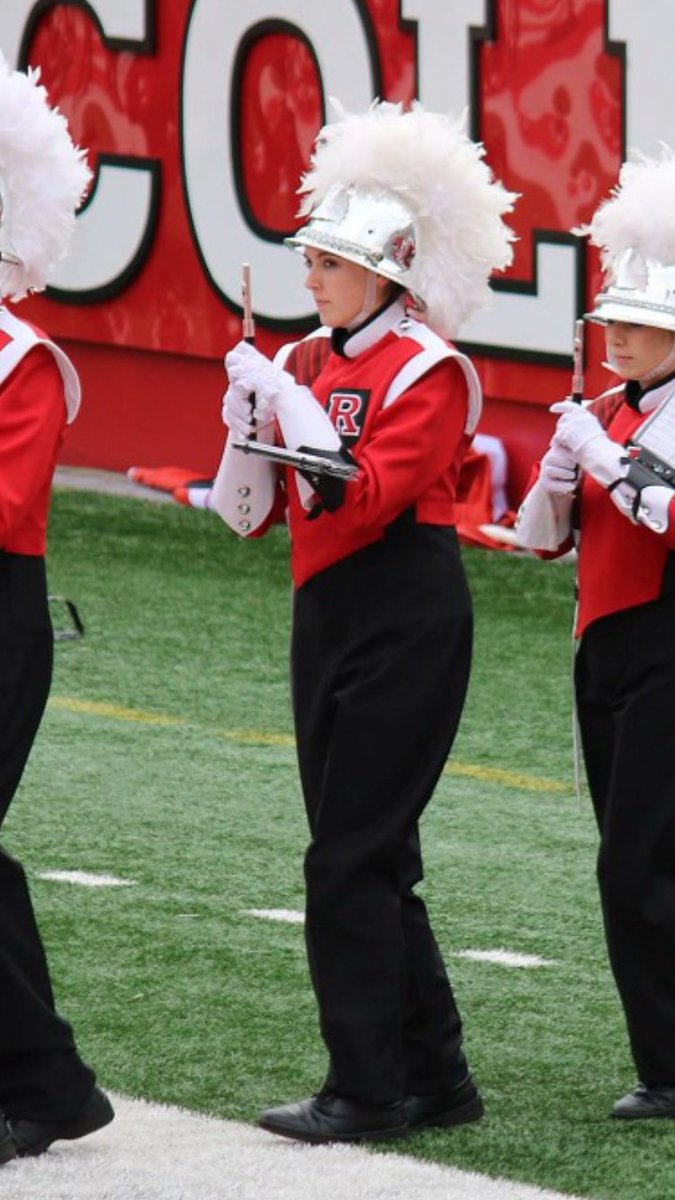 GPizza19's tweet photo. Happy March 4th!! It’s marching band day haha. I am for sure chanting Yingelishi in this second photo 😂 #ilovethisclass #rumarchingband https://t.co/P2gykZ7n8u