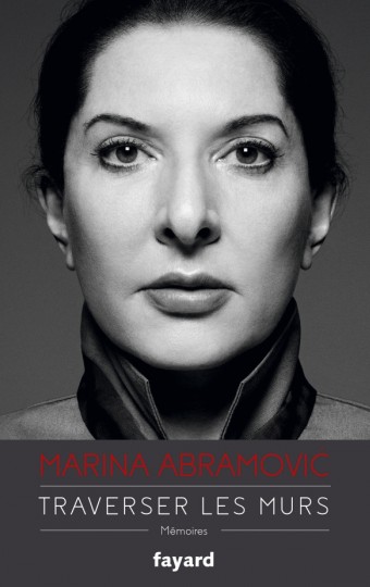 camille_goua's tweet photo. @Mhkzo Merci pour ce thread 👌 cela a peutêtre déjà été évoqué ds les commentaires mais au cas où : les mémoires de Marina Abramovic sont une précieuse ressource pour en apprendre plus sur toutes ces performances et les liens qui l'unissaient à Ulay 👌👍✨ Aux éditions @EditionsFayard https://t.co/db9VvTvM8P