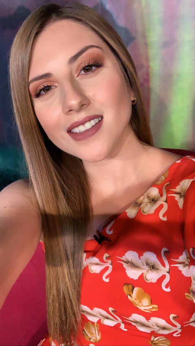 marieferro98's tweet photo. Vamos al aire por @MeridianoTV en @3TIEMPO, los esperamos a partir de las 5:00pm 🔥🇻🇪 https://t.co/zE1XFAVIUl