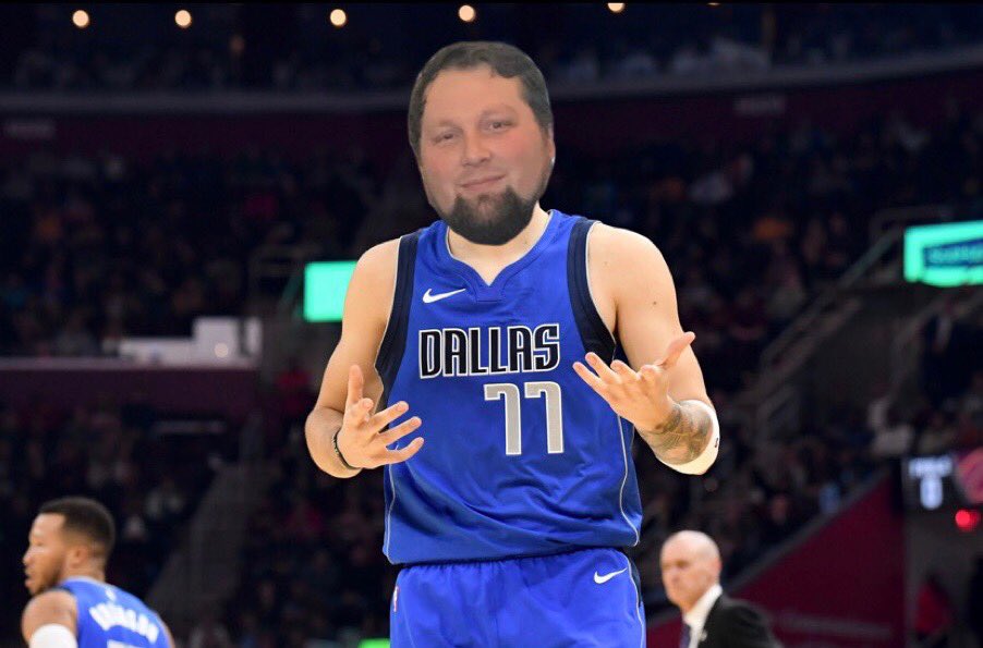 🚨STUDENT V STAFF BASKETBALL GAME🚨 tomorrow <a href="/12/">$</a>:30 @ Seaholm. 🏀👀 Come out to watch your fellow classmates take on the teachers 🔥let’s get rowdy🔥