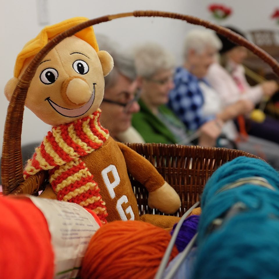 CurlingCanada's tweet photo. In celebration of the 2020 World Women's Curling Championship, a group of volunteer knitters from @CityofPG created adorable limited edition Mr. PG plush toys ➡️ https://t.co/KLmFUAGlzi

#wwcc2020 @CurlBC @worldcurling https://t.co/0X0h8lXkcY