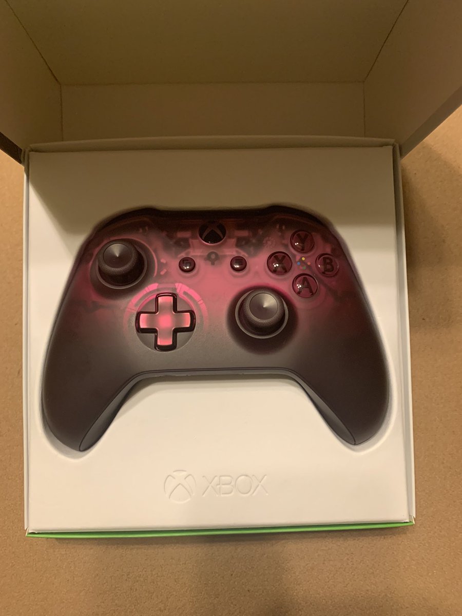 phantom magenta xbox one