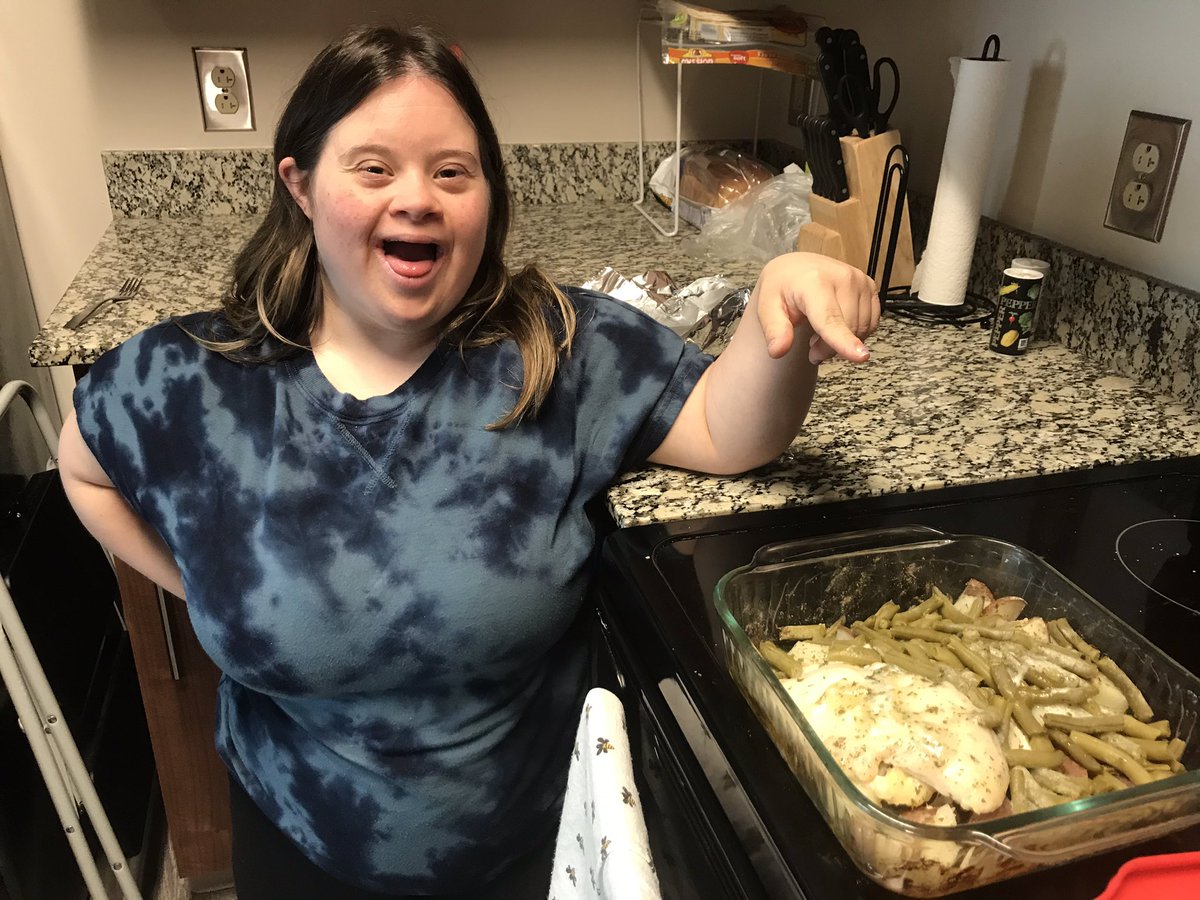 Want to watch Cooking with Kendall for step-by-step directions on how to make this??

Check out our Instagram stories 😋