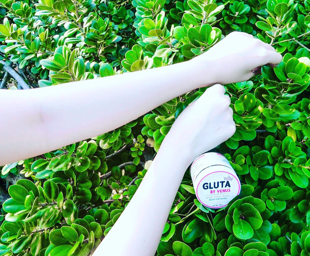 PinkGluta's tweet photo. ❥ผิวแบบนี้ไหมที่อยากได้ 

👉🏻หรื���ผิวคุณเป็นแบบไหน 👩🏿ดำแดด ดำด้าน 👩🏿ดำกรรมพันธุ์  จะดำมาแบบไหน ใช้ครีมมาเยอะก็ขาว
เพียงแค่ใช้ #กลูต้าเร่งผิวขาว ทา เช้า-เย็น 
✅ปลอดภัย มี อย. 
#ท้าลอง กระปุกแรก รู้เรื่อง !!ขาว

กระปุกละ290.-  ส่งฟรี มีบริการเก็บปลายทางนะค่ะ📦 https://t.co/GST3c7bIYd