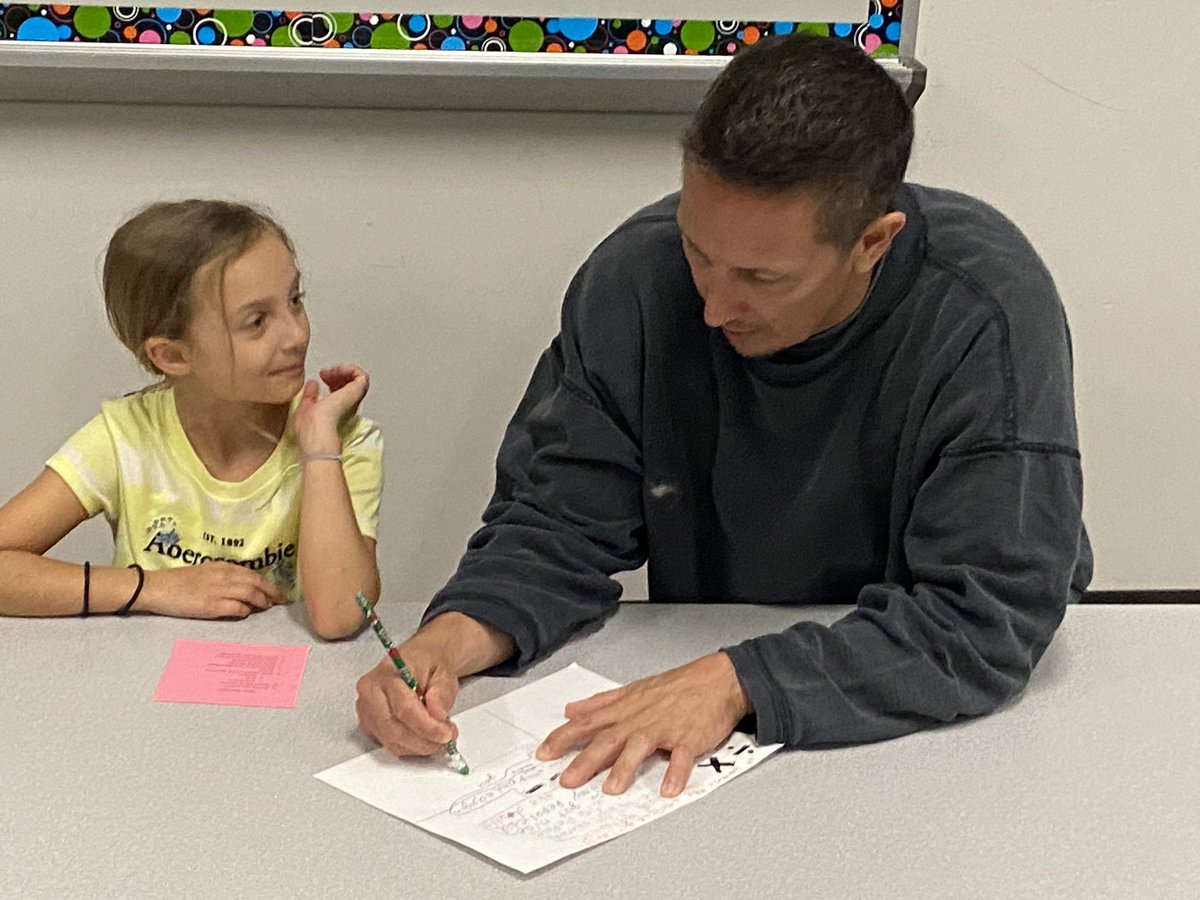 Millersmath17's tweet photo. Miller’s math night was a success!  The excitement of the students as they were teaching their parents representing and solving multiplication n division was priceless! @RobRangers #lovemystudents #parentalsupportrules https://t.co/NMeqO3sXij