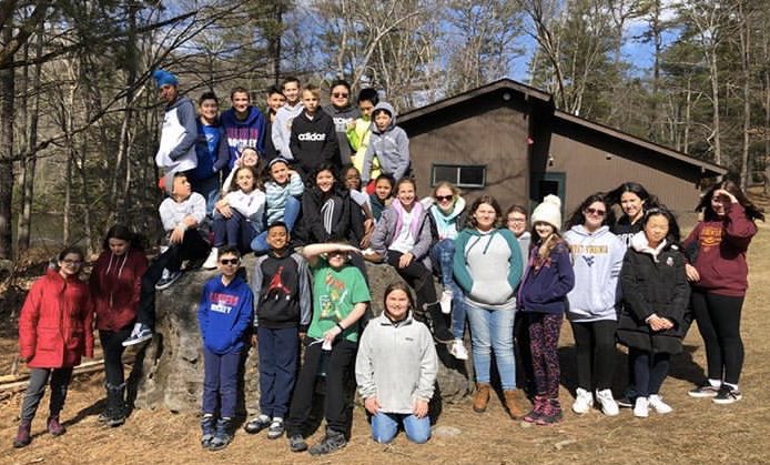 HAvagnano's tweet photo. My daughter is having a wonderful time at Camp Greenkill! I would LOVE to thank the staff of teachers that are making this memorable for the students and keeping the parents updated! Wonderful pics keep coming in! @IslandtreesMMS #MiniMeK #missingmybaby #newadventures #cabinH https://t.co/aJgdUtT65w