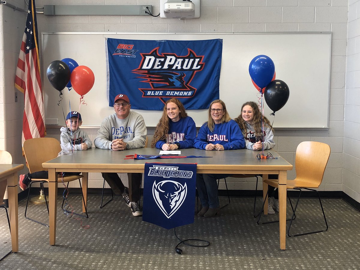 meghandieball's tweet image. So excited to officially commit to run track and cross country at DePaul University next year! Huge thank you to my friends, family, coaches, and teammates who have supported me and helped me get here! ❤️💙instagram.com/p/B9VHy3ODNV1l…