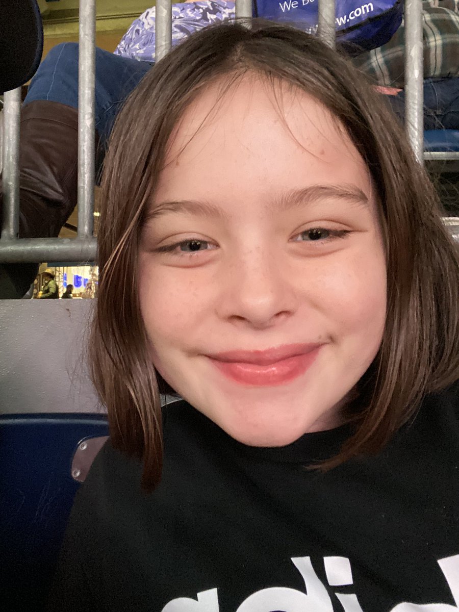 Grahamtastic7's tweet photo. #RODEOHOUSTON 5 years in a row! https://t.co/QeS9pjtIgb