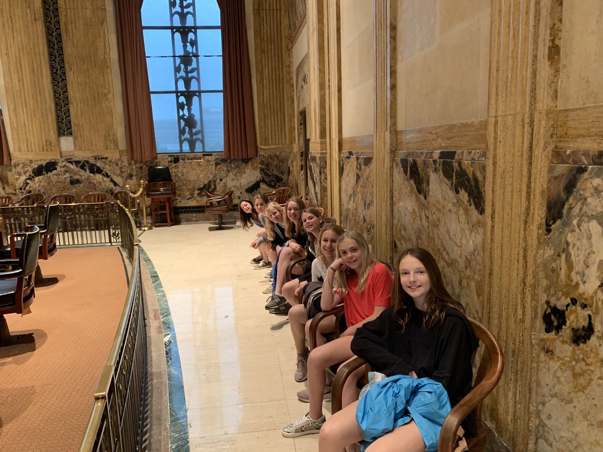 CoffinMargaret's tweet photo. Ended the day with a visit to the Louisiana State Capitol #trinityexplores https://t.co/H2R0VYR6EG