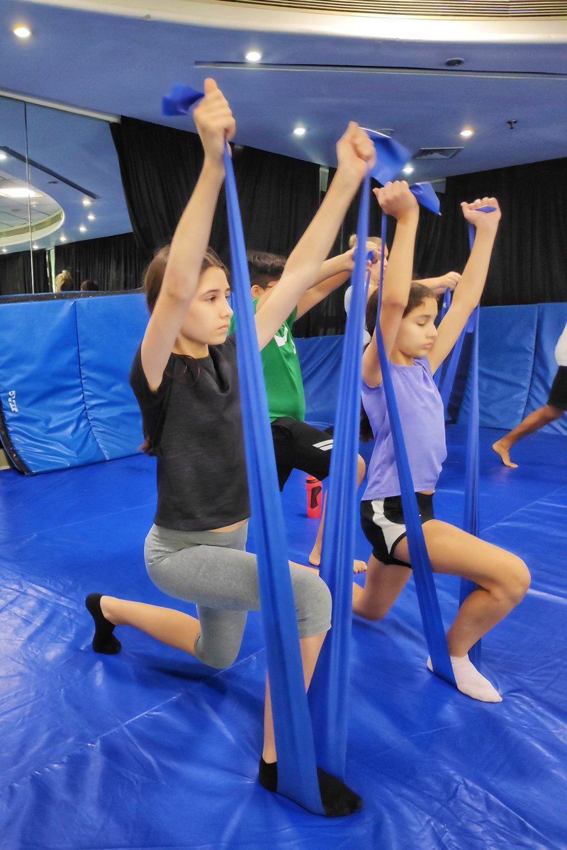 jchumblecrofts's tweet photo. #wheresyourlimit students have a new-found respect for pilates after two gruelling workouts this week (so far)! @ASBIndia #ASBstudio6 #asbindia #everythinghurts #coreforthewin @courtneymm26 #WhatSchoolShouldBe https://t.co/bOU5if8fLP