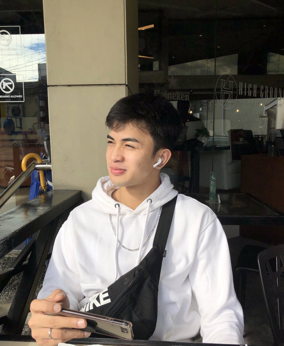 AchillesKnows's tweet photo. We will continue on supporting our Achilles. We will wait 🌹 @Achilles_Samain https://t.co/Qn9IJheDew