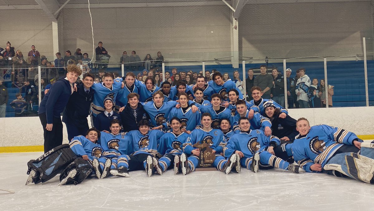 LivSHSHockey's tweet image. Regional Champs..