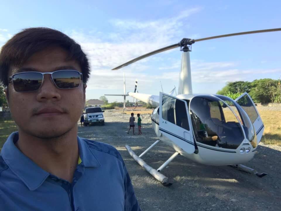 modelworkdirect's tweet image. Modelworks Direct officially complete a Custom Model FOR Mayor Harry Florida of Alacapan, Cagayan.
Robinson R44 Custom Helicopter Model
Range: 560 km
Top speed: 240 km/h
Cruise speed: 200 km/h
Wingspan: 10 m
#CustomHelicopterModel #RobinsonR44Model #ModelworksDirect