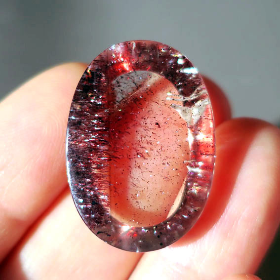 bodhitreejp's tweet photo. #pinkfire #pinkfirequartz #coveriteinquartz
#rarestone #inclusionedquartz
#lepidolite #naturalstone #powerstone
#healing #beauty #collection #crystal https://t.co/5SAhmRGteJ