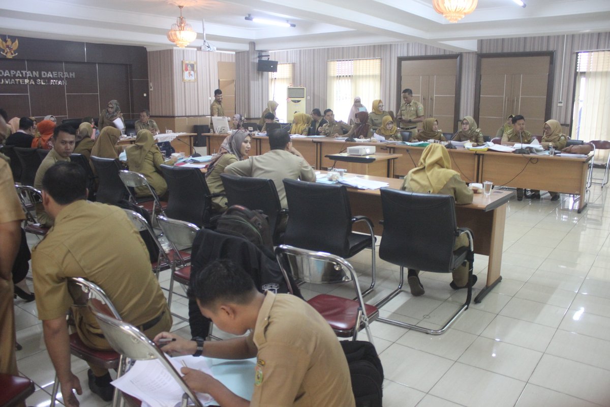RAPAT BULANAN REKONSILIASI PENDAPATAN DAERAH (PATDA) DI RUANG AULA BAPENDA LANTAI I HARI KAMIS 05/03/2020 PUKUL : 09.00 s.d SELESAI