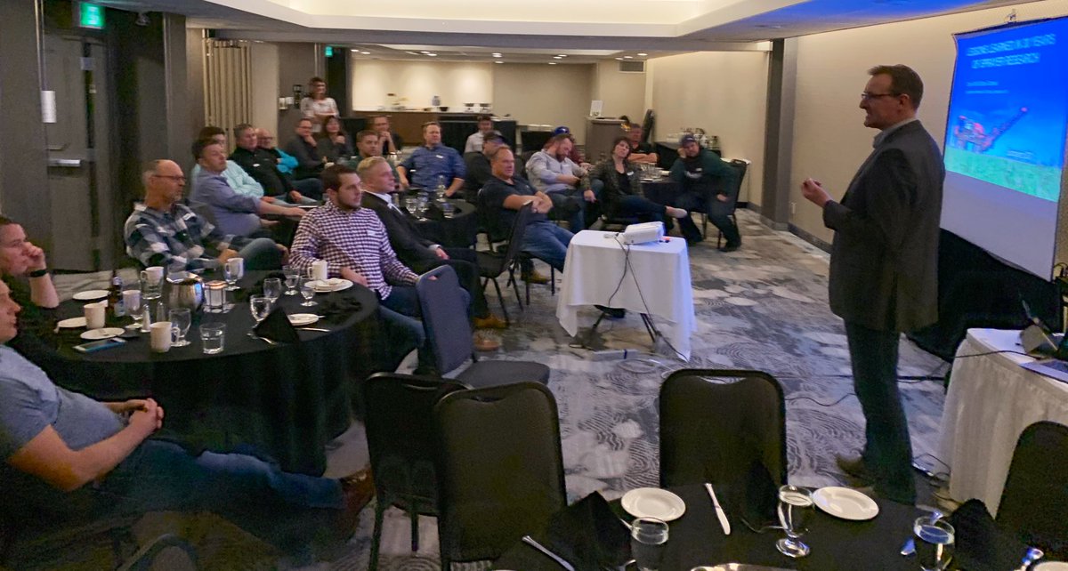 RSaik's tweet photo. @nozzle_guy Tom Wolf addresses #PowerFARM peer group. He is available to #Farmers on @agvisorpro
Awesome spray tech talk. https://t.co/5Z7iSgIewC