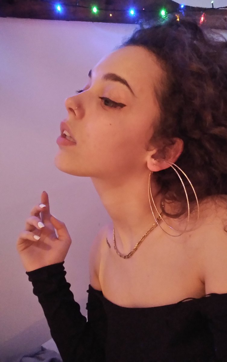 saliporn09's tweet photo. C'est bien mon petit soumi ça.
C'est comme ça bande de lopettes que vous devriez me traiter

#moneyslave #findom #finsub #moneymiss #paypig #domina #moneymiss #footfetısh #fetichiste #rtdom #sugardaddywanted https://t.co/e9rlwDt3lX https://t.co/0htRkKEVma