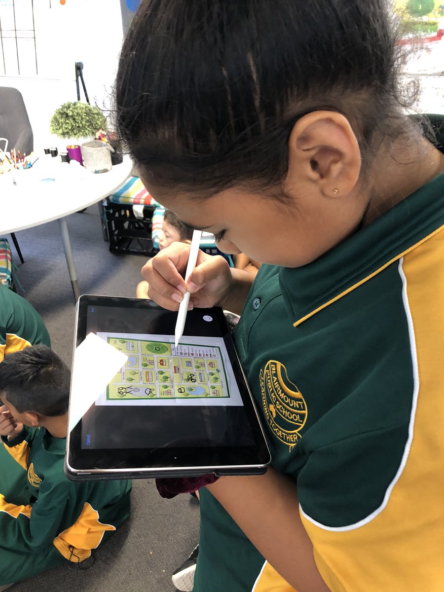 Using Apple Pen in Year 3 and 4 @BlairmountPS to teach positional language <a href="/AppleEDU/">Apple Education</a> @Clapturn <a href="/tickytecky/">Sushant.eth | sushboi5.bnb</a> <a href="/AdamK8t/">Kate Cohen</a> #ThisIsBlairmount #BPScoaching2020 <a href="/VenessaZanardo1/">Venessa Zanardo</a>