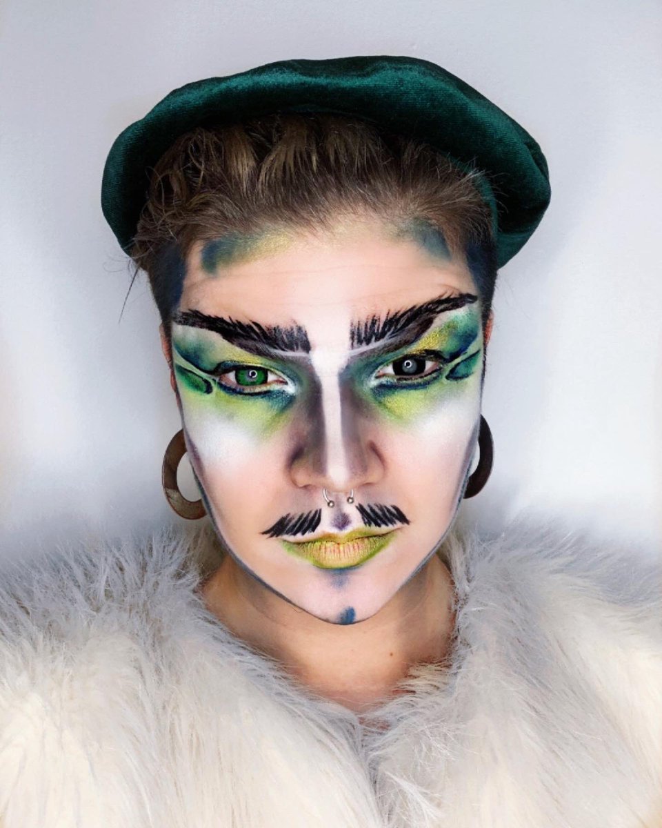 FieroTravis's tweet photo. ˜”*°•.˜”*°• Swamp eyes •°*”˜.•°*”˜ #drag #dragking #makeup #chicagodrag #nonbinarydrag #transmasc #swampyboy #eyebrows https://t.co/VH20IXqBwL