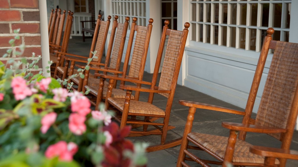 The Hanover Inn tweet media