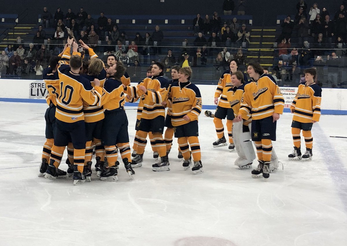 PaulCostanzo's tweet photo. .@phn_hockey was dominant tonight as it claimed a second straight regional title: https://t.co/ZIRgzi5eZb https://t.co/adw3kLHzkr