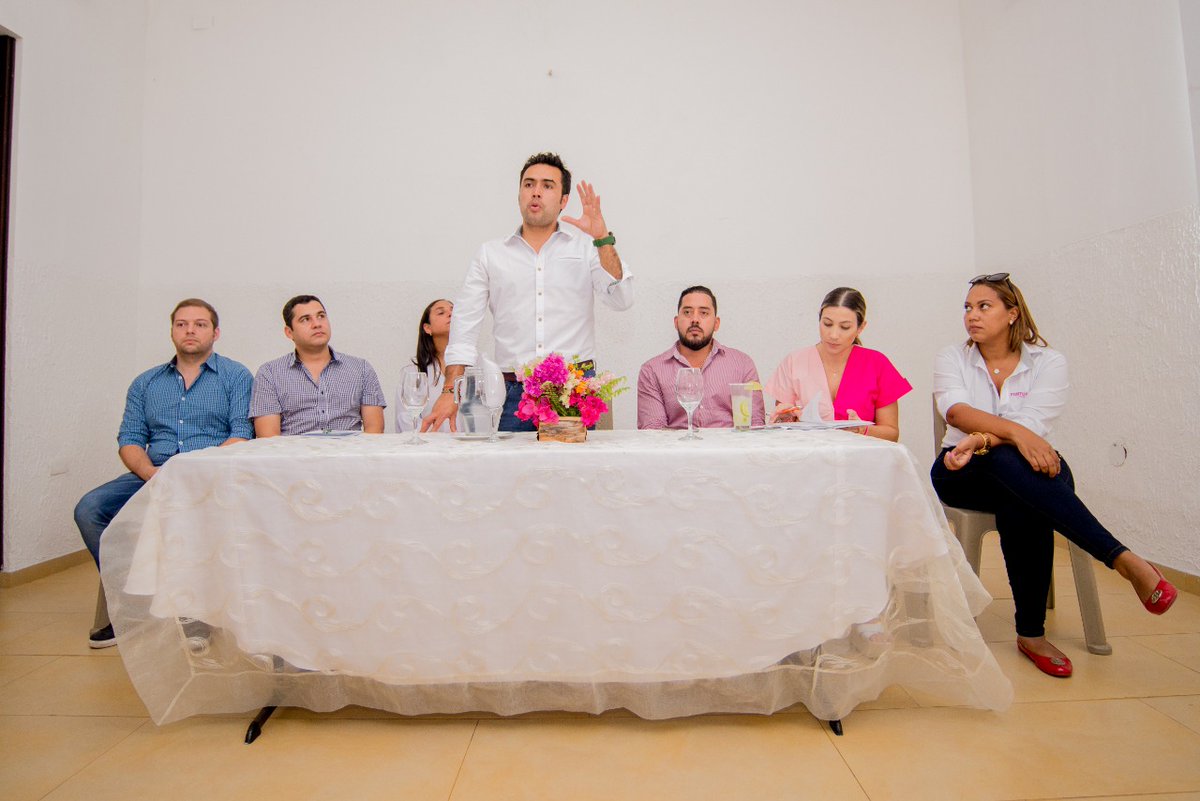 MagiaVallenataV's tweet photo. #Turismo | #FonturEnLasRegiones Excelente agenda👌
Empresarios del sector turístico de los Departamentos de la #Guajira y #Cesar
Unimos esfuerzos para la implementación de rutas turísticas para fortalecer el turismo en la región @fonturcol @guerrerorozco https://t.co/EFabJc7PLa https://t.co/ipadWzlAHz