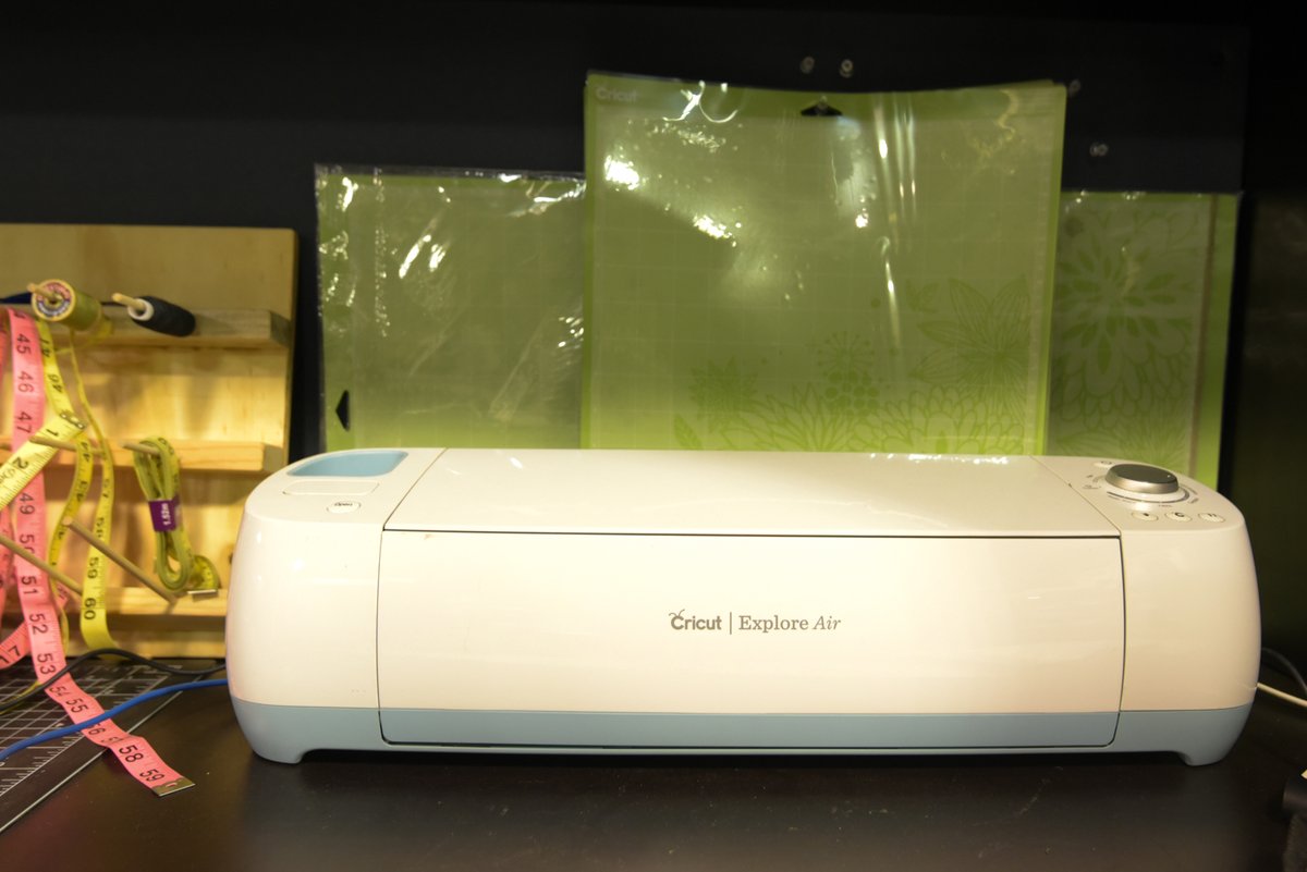 MakerspaceCLT's tweet photo. Tool Highlight: Any Cricut users out there? Our Space has one and it is currently looking for some project ideas....
https://t.co/NZAoyIyNJN
#Cricut #vinylcutting #papercutting #cltartsandcrafts #artsandcrafts #fabriccutting #charlottesgotalot #cltcrafts #queencitycrafts https://t.co/5OP3xdVFjN