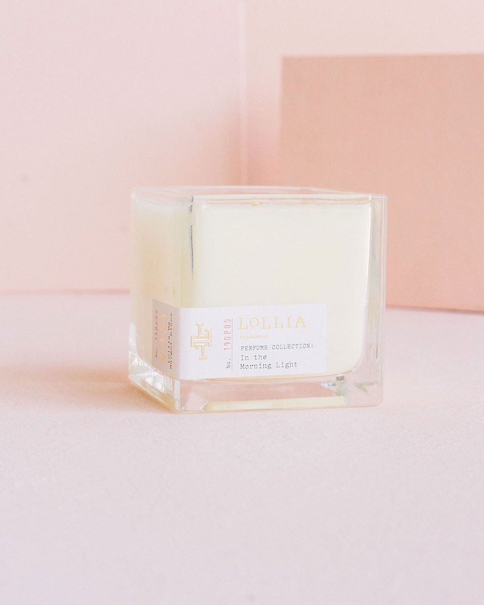 blushjamierose's tweet photo. Just In!!! ✨One of our favorite candles from @lollia_life is back in stock👌🏻Poetic License “In The Morning Light” heavenly blend of Clementine, Jasmine, Neroli, Lilac, and more! https://t.co/emfw3fOTFa
