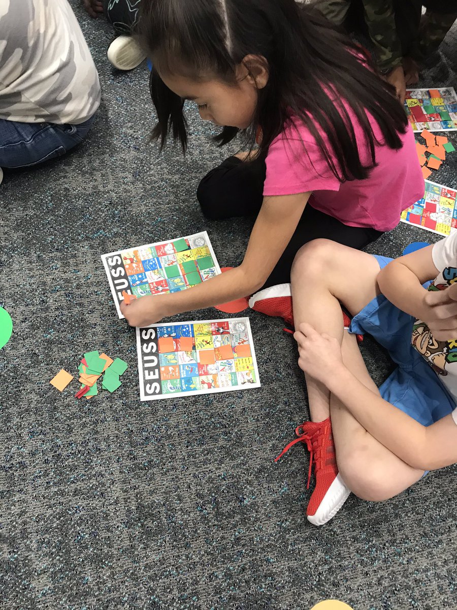 MsGraf_OLE's tweet photo. First grade had fun playing Bingo during Dr. Seuss week! @LeopardsLibrary https://t.co/n8VYYajesg