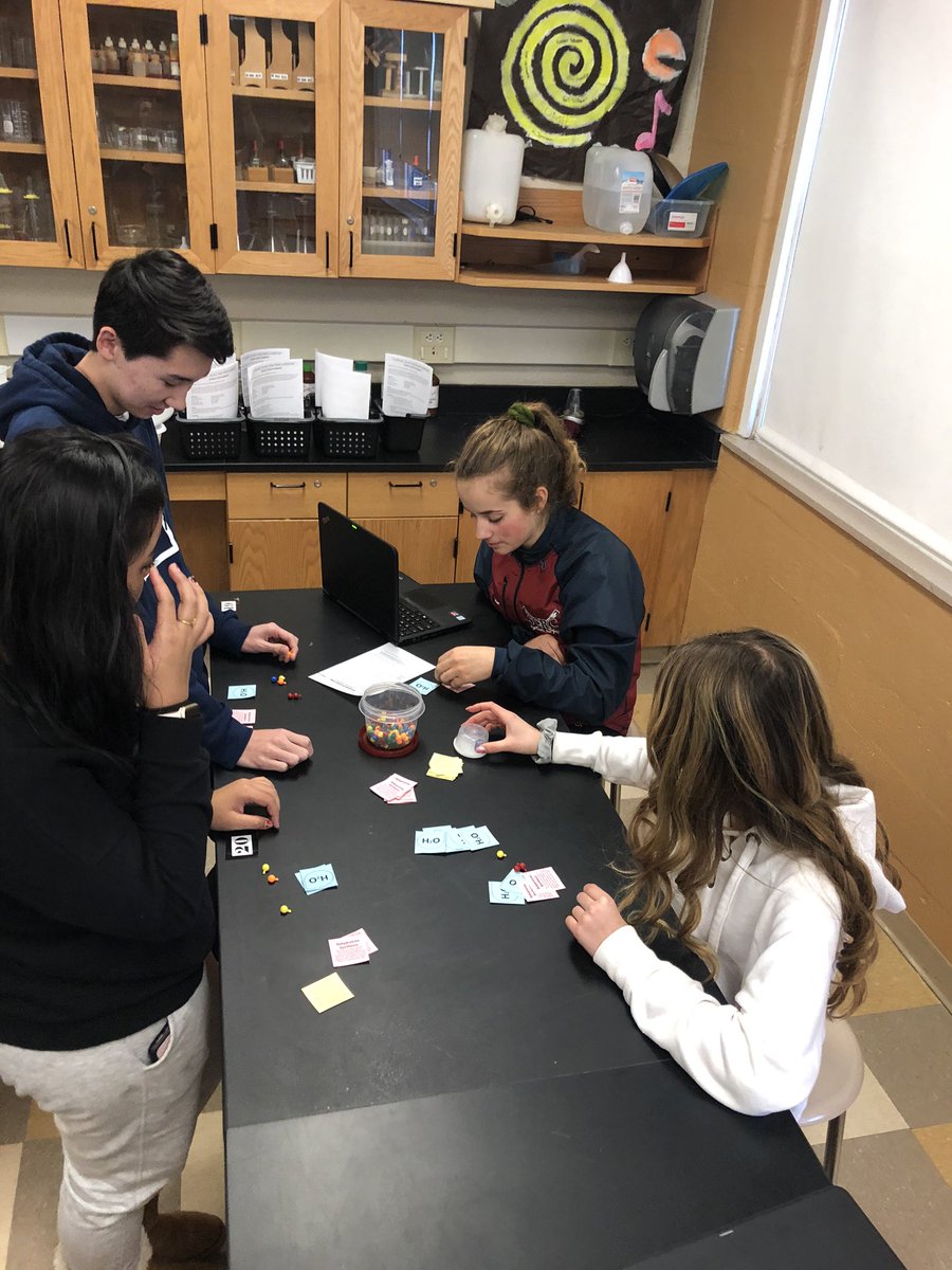 KelleyPeloquin's tweet image. Ss solidified their understanding of how to build and break polymers with a game today. Hands on and practicing scientific concepts with some friendly competition is always a win!!  #cbsdscience #biobrains